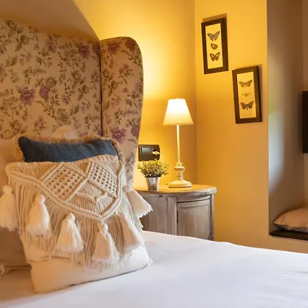 El Acebo De Casa Muria منزل ريفي *