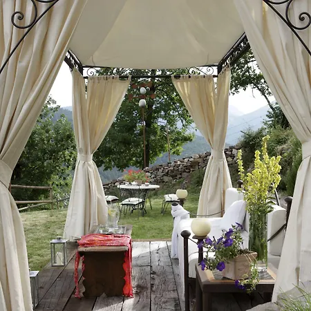 El Acebo De Casa Muria منزل ريفي